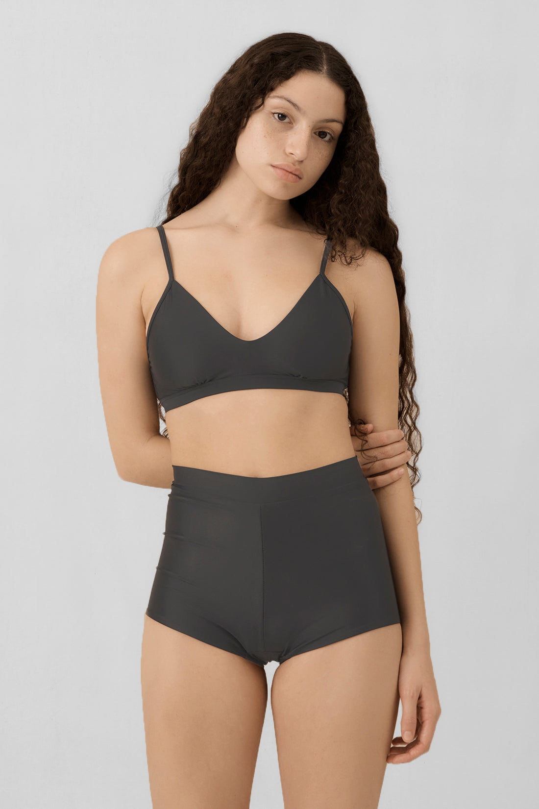 Sol Short | Lava Grey